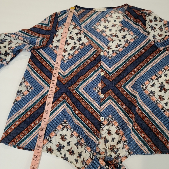 Altar'd State Boho Bell Sleeve Waist Tie Button Up Shirt Medium - Picture 8 of 12